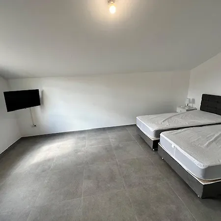 House 30 With 5 Bedrooms Lechaffardcom Satolas-et-Bonce