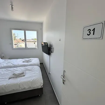 Apartament House 30 With 5 Bedrooms Lechaffardcom