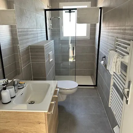 Apartament House 30 With 5 Bedrooms Lechaffardcom *
