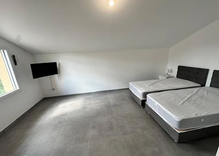 House 30 With 5 Bedrooms Lechaffardcom Satolas-et-Bonce