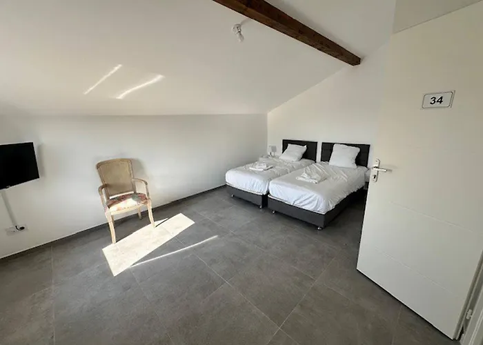 House 30 With 5 Bedrooms Lechaffardcom * Satolas-et-Bonce